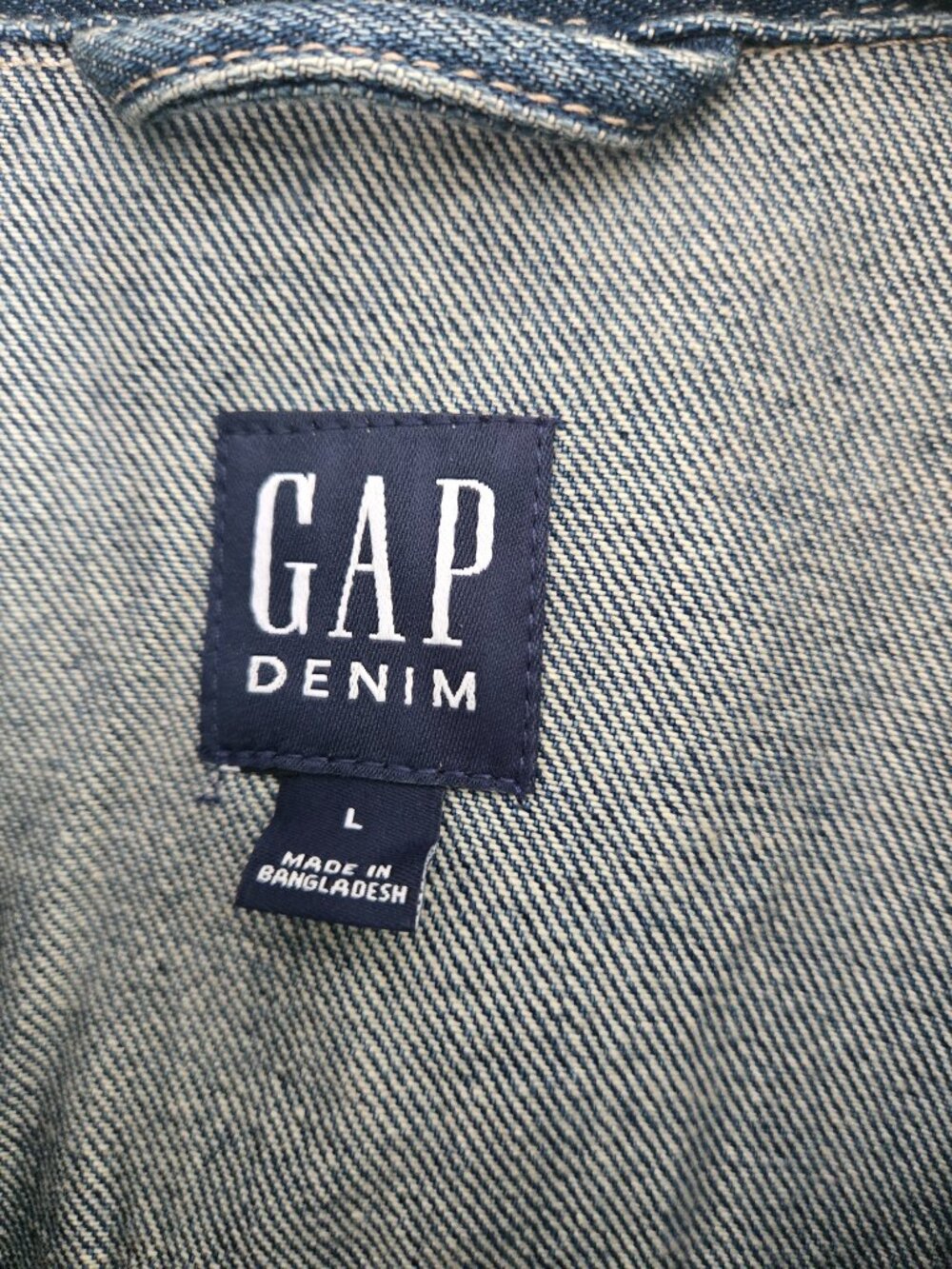 GAP Denim Jacket Women's Size Large-Button Front-Timeless Fashion-90's-Classic - Picture 2 of 5